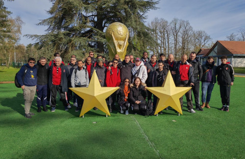 Le foot de Clichy dans l'antre des Bleus