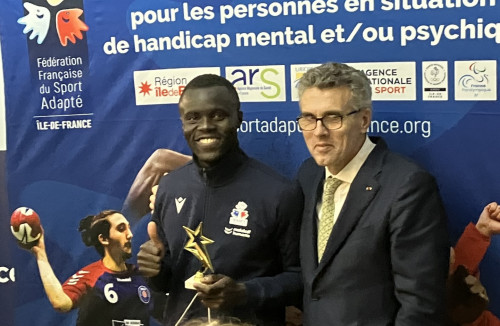 La flamme pour Charles-Antoine Kouakou 