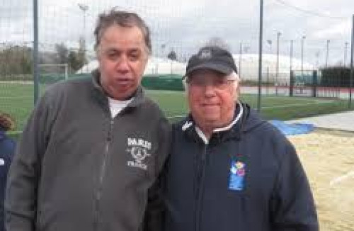 Les bénévoles regroupés à la Ligue